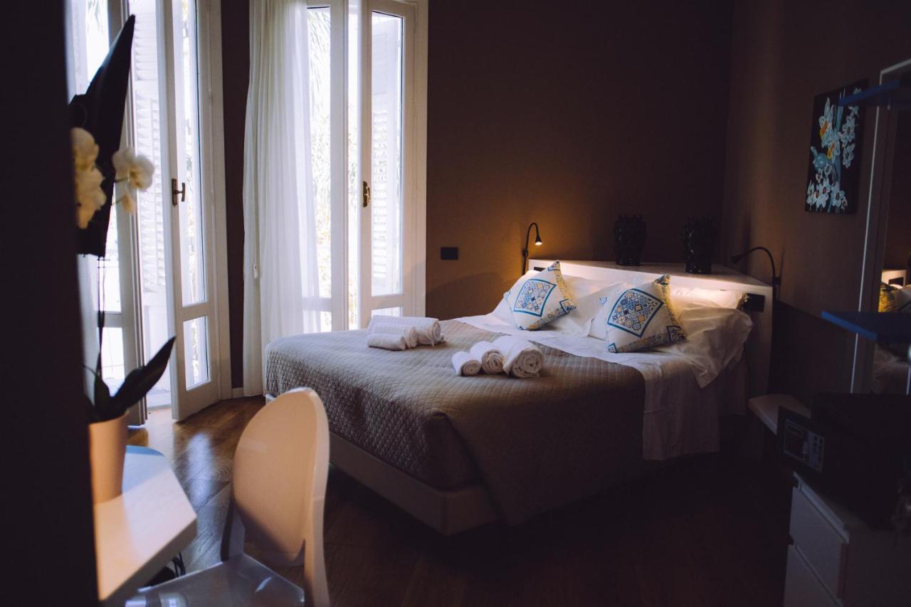 Villa Calipso Mondello Buitenkant foto