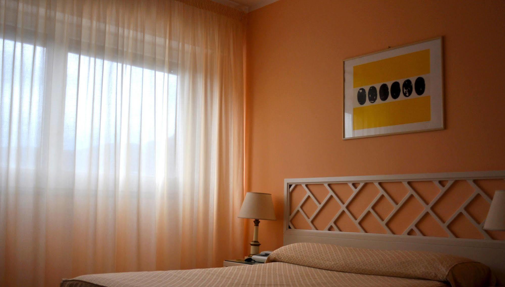Villa Calipso Mondello Buitenkant foto